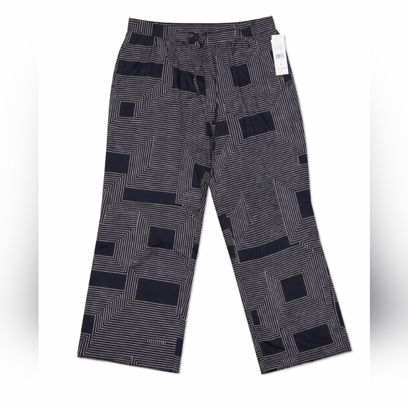 Rafaella Pants - 🔥NWT- Rafaella Black and Gray Geometric Womans Chinos